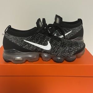Nike Vapor Max size 10